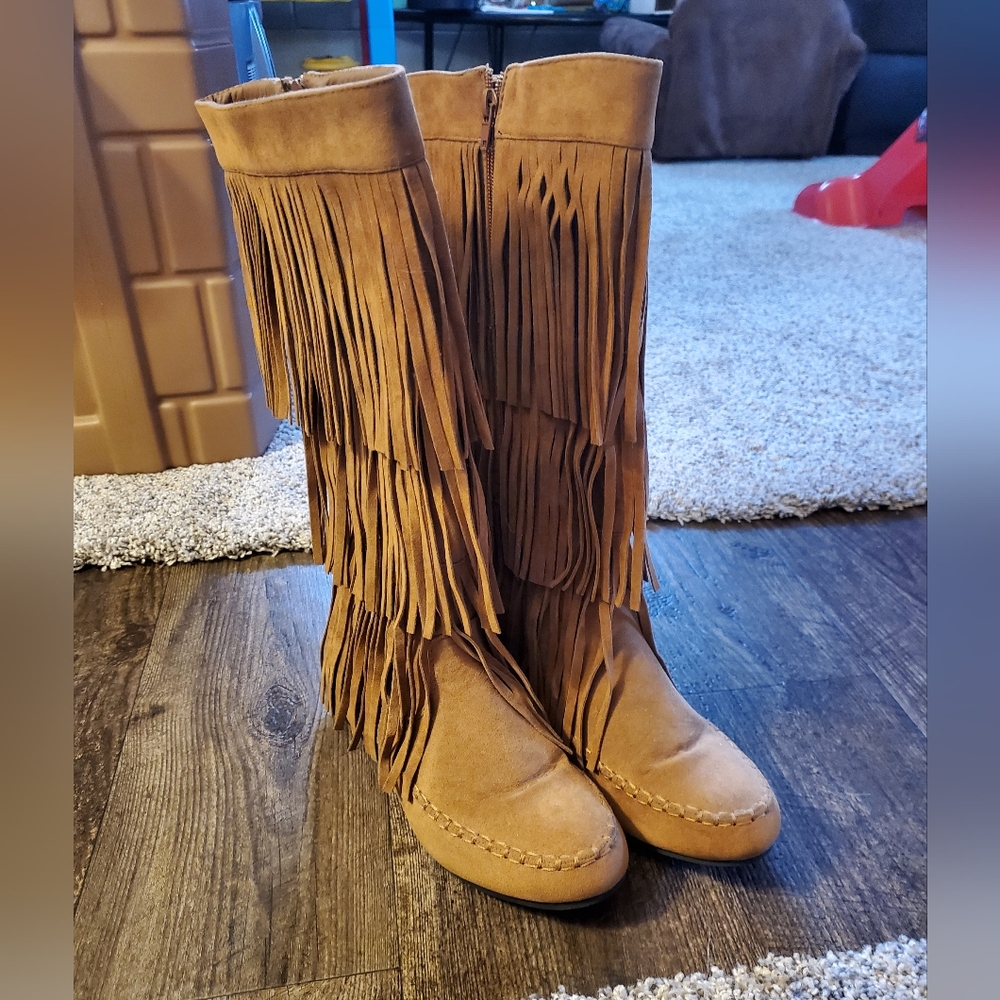 Refresh Jolin Tan Tassel Fringe Boot 8